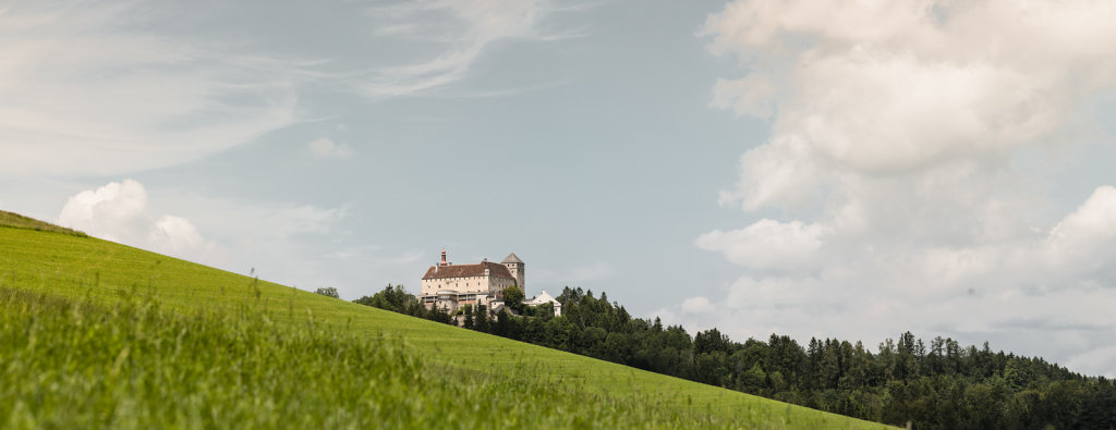 nikolaus-pfusterschmid-schloss-krumbach-panorama-5.jpg